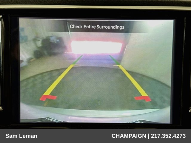 Used 2024 Chrysler Pacifica Touring-L FWD image 13