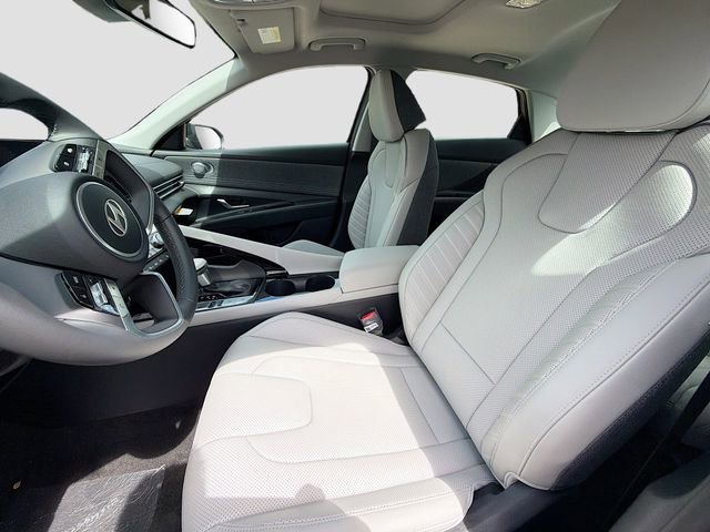 New 2026 Hyundai Elantra Limited image 22