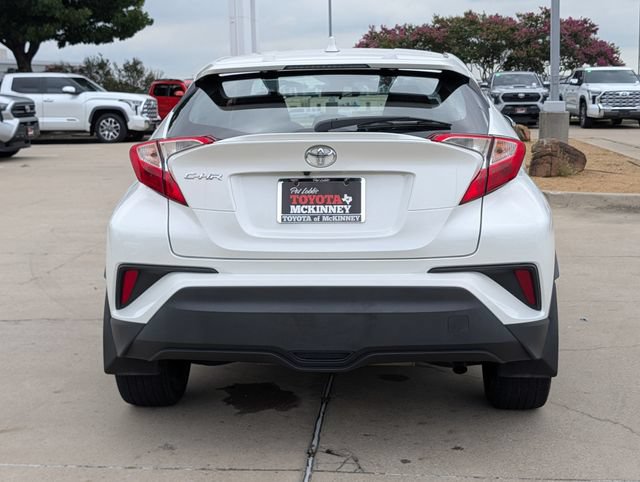 Used 2021 Toyota C-HR XLE FWD image 6