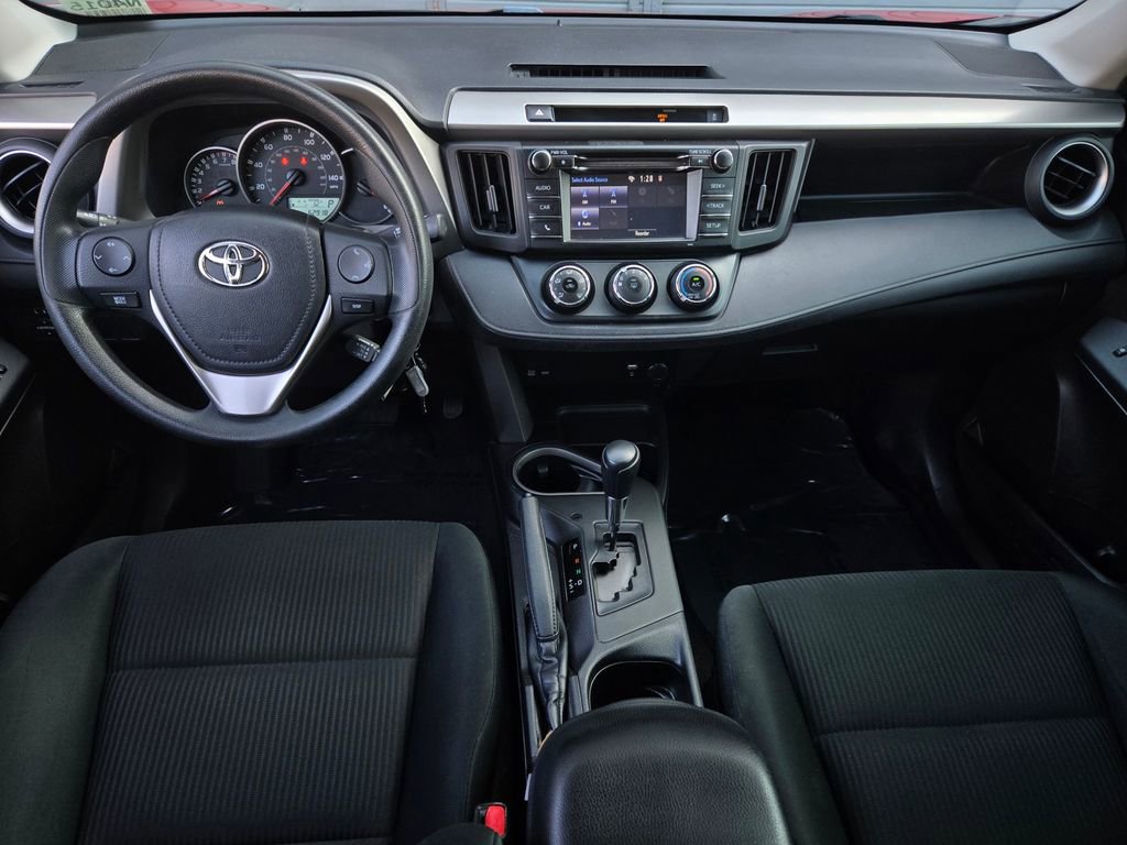Used 2016 Toyota RAV4 LE image 14