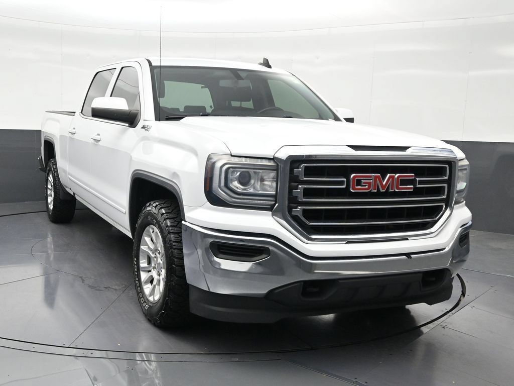 Used 2018 GMC Sierra 1500 SLE w/ Suspension Package, Off-Road AWD/4WD image 8