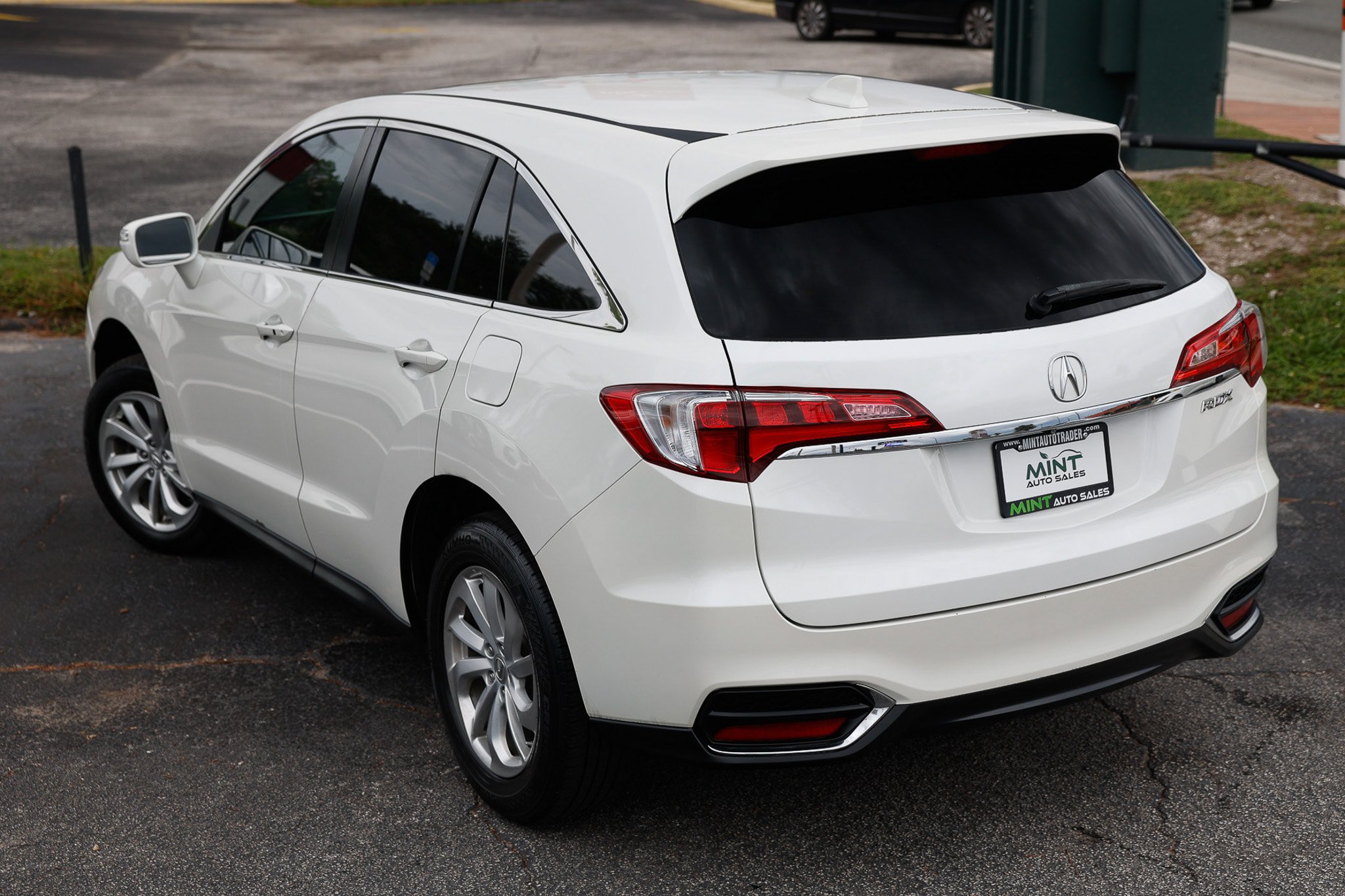 Used 2016 Acura RDX w/ AcuraWatch Plus Package FWD image 8
