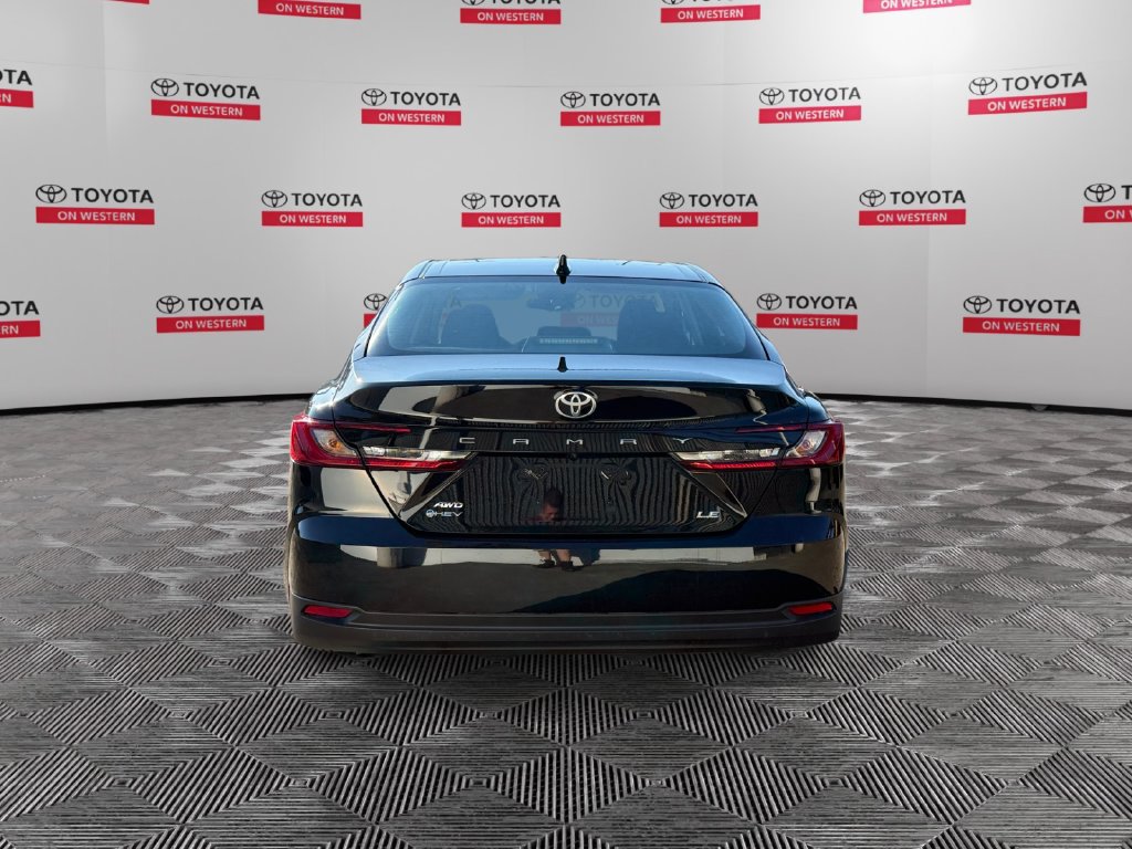 Used 2026 Toyota Camry LE AWD/4WD image 6