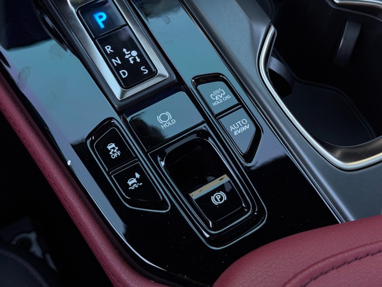 Used 2022 Lexus NX 450h+ AWD w/ Vision Package image 33
