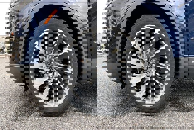 Used 2019 Lincoln Nautilus Reserve image 8