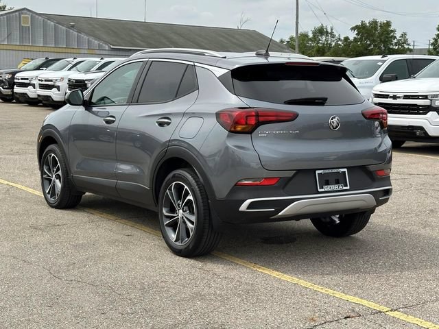 Used 2022 Buick Encore GX Select AWD/4WD image 5