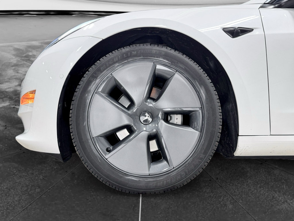 Used 2021 Tesla Model 3 Standard Range Plus RWD image 27