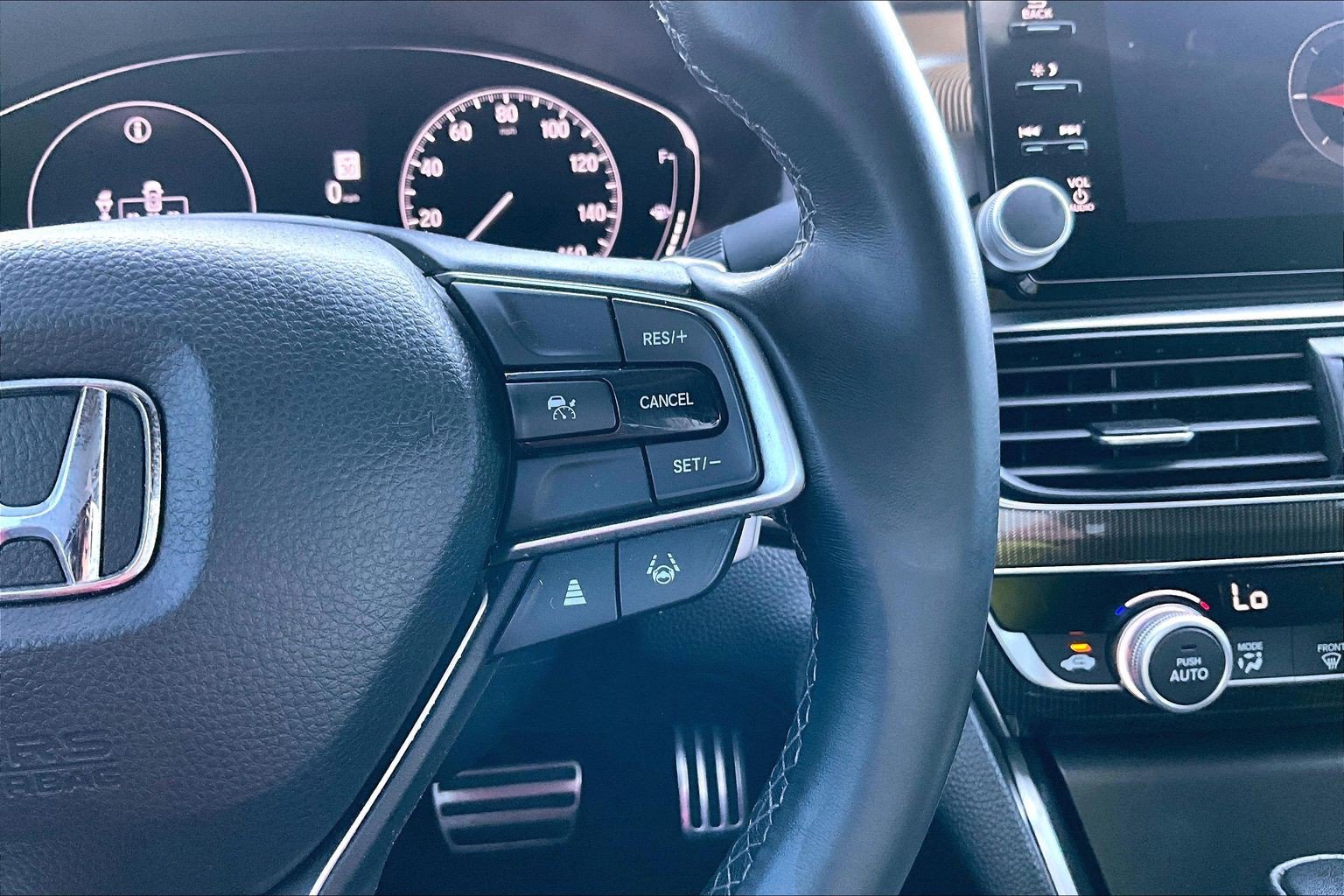 Used 2021 Honda Accord Sport image 19