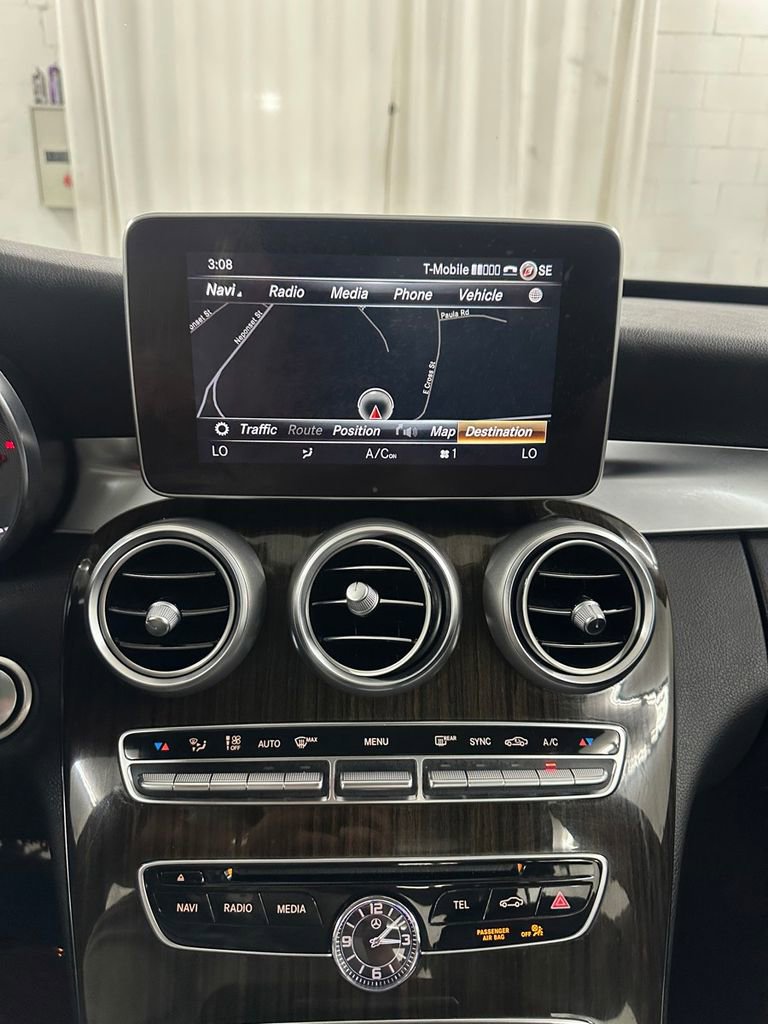Used 2018 Mercedes-Benz C 300 4MATIC Sedan image 22