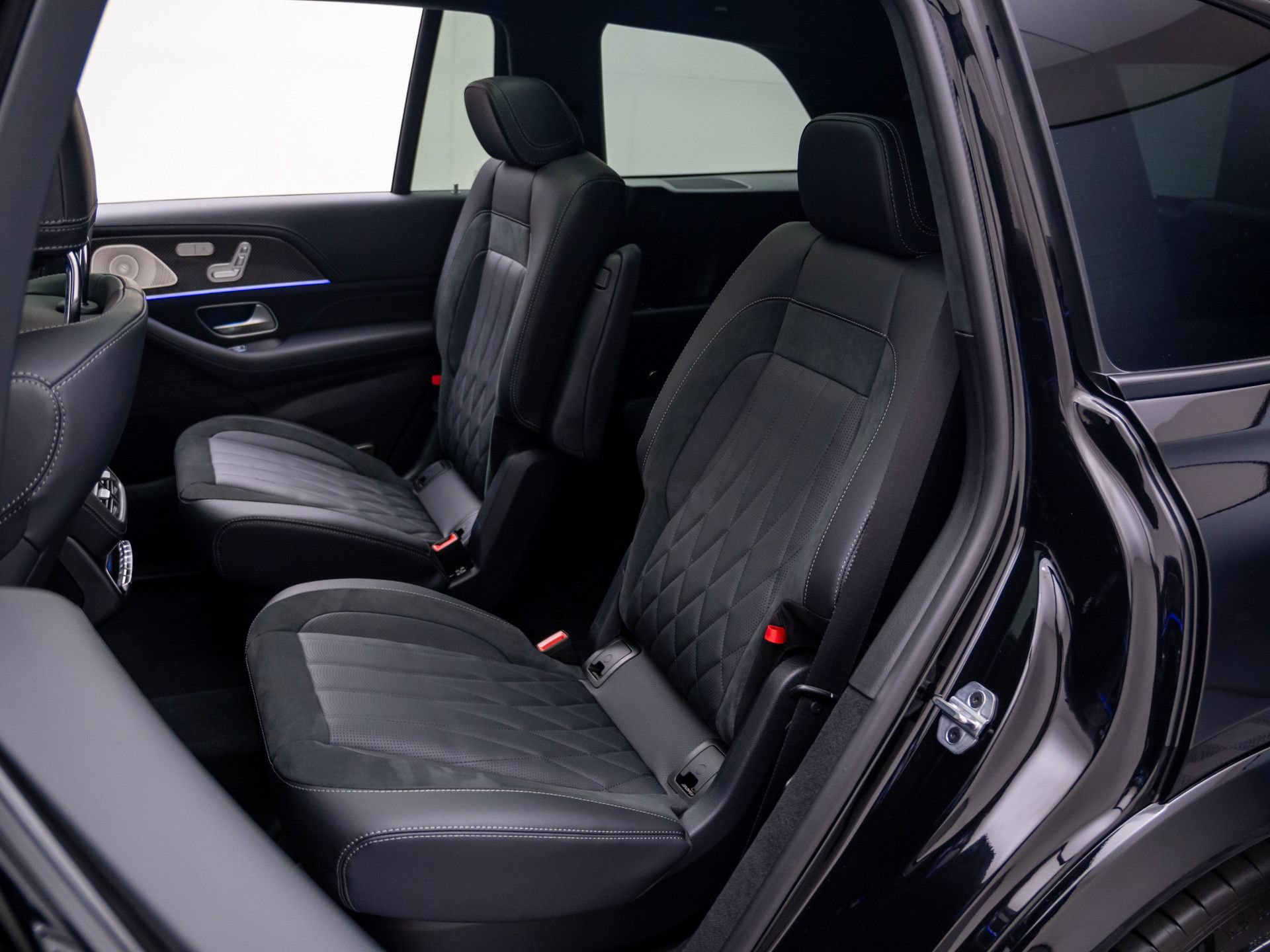 New 2026 Mercedes-Benz GLS 63 AMG 4MATIC image 19
