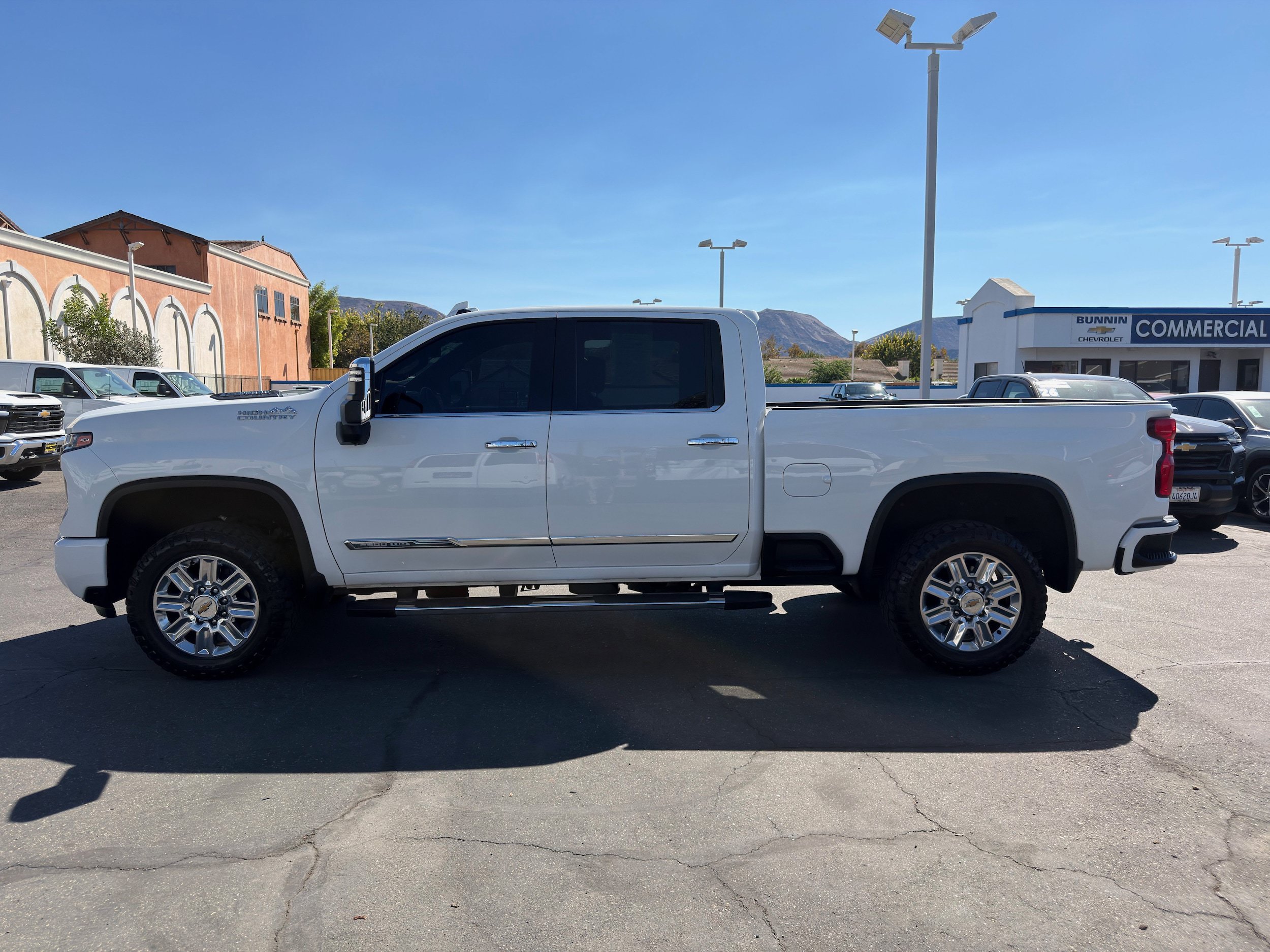 Used 2024 Chevrolet Silverado 2500 High Country AWD/4WD image 5