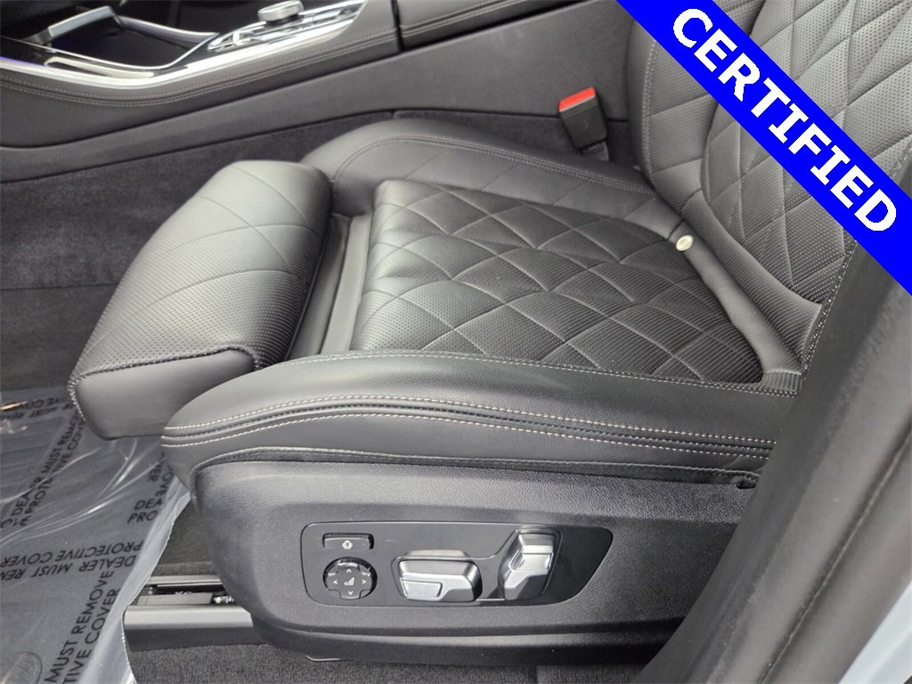Used 2024 BMW X5 xDrive40i w/ M Sport Package image 27