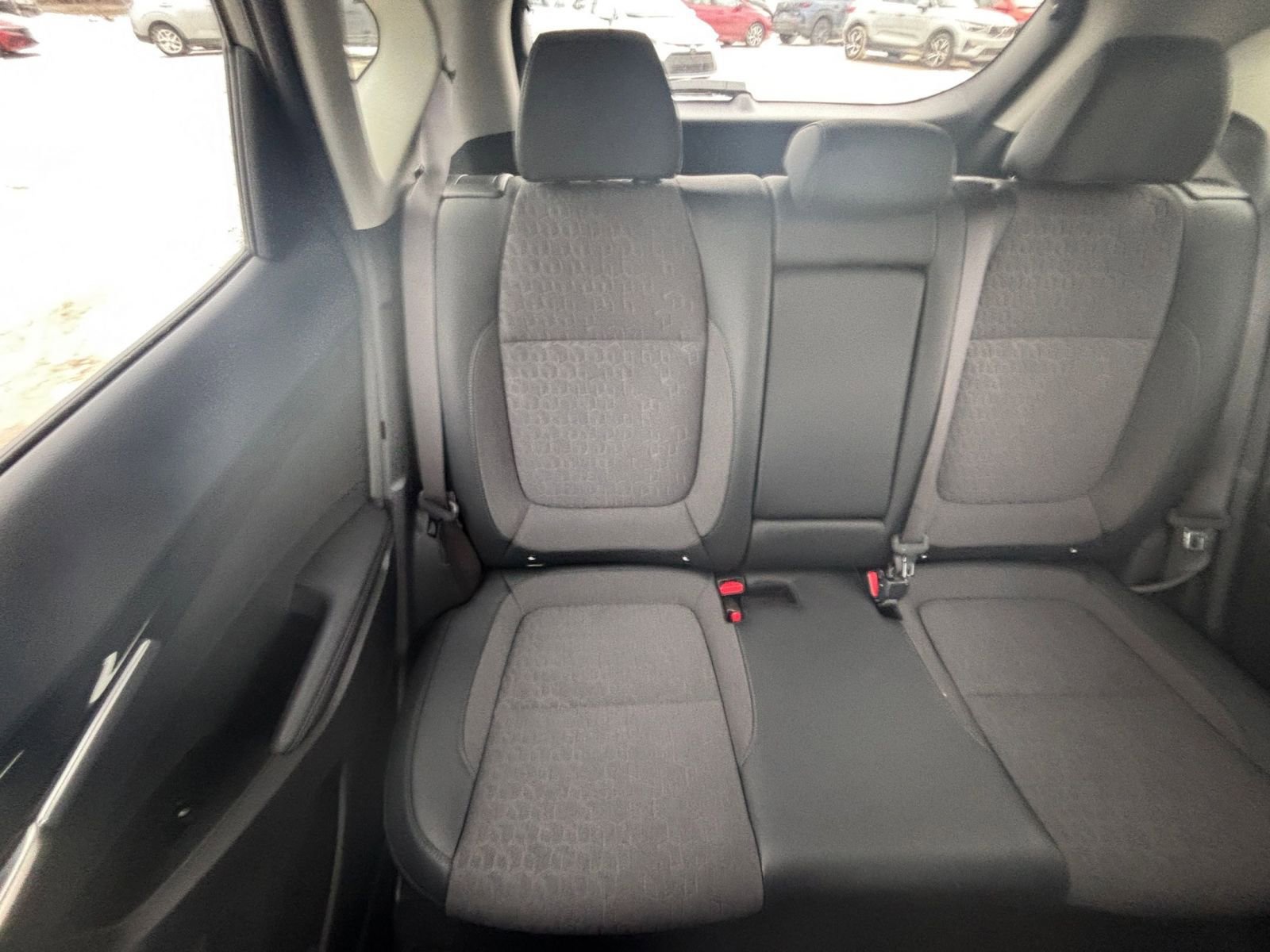 Used 2025 Kia Seltos S image 40