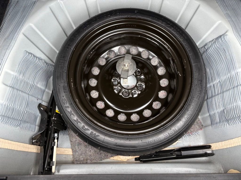 Used 2010 Chevrolet Malibu LT image 29