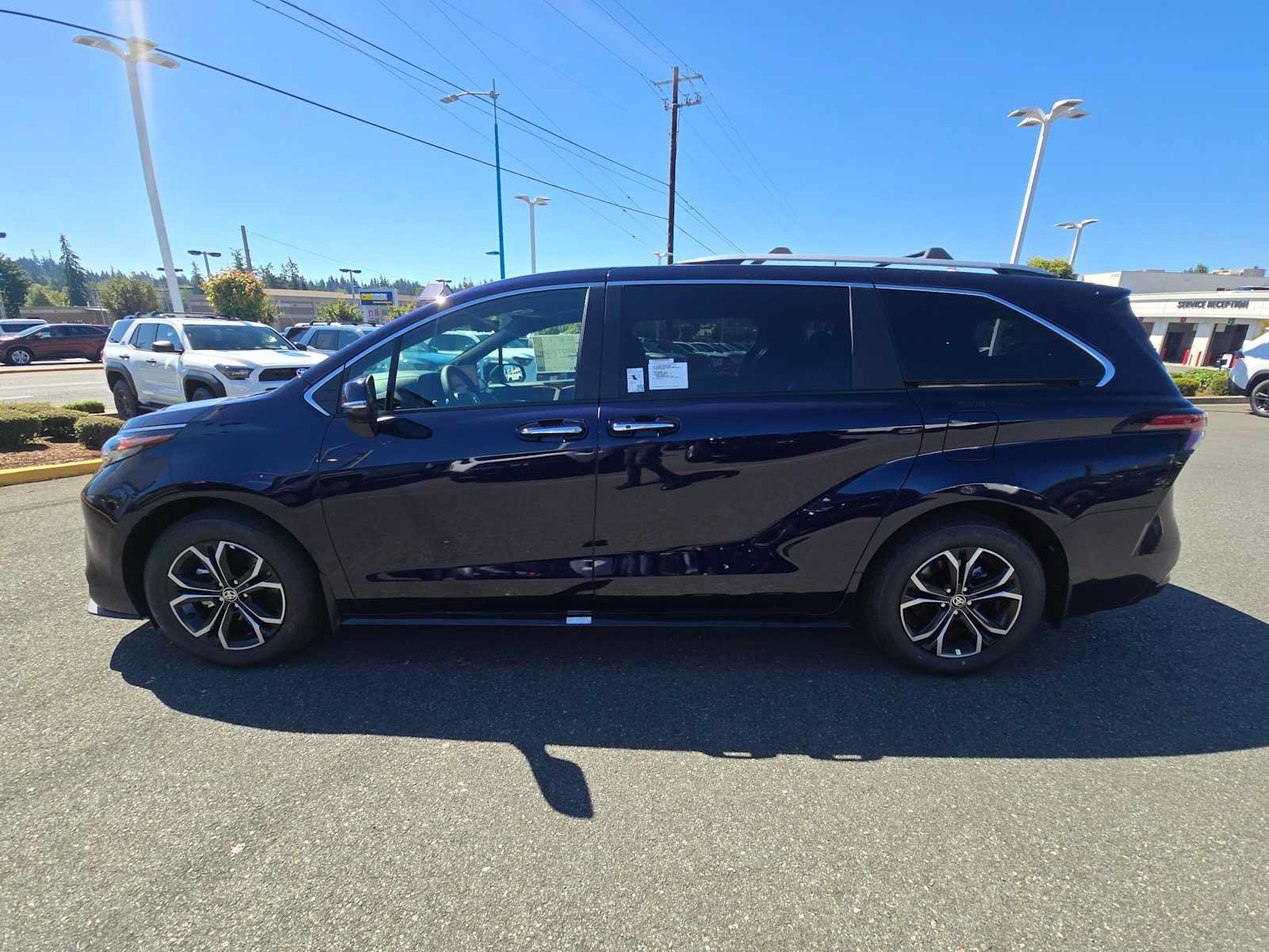 New 2026 Toyota Sienna Platinum AWD/4WD image 6