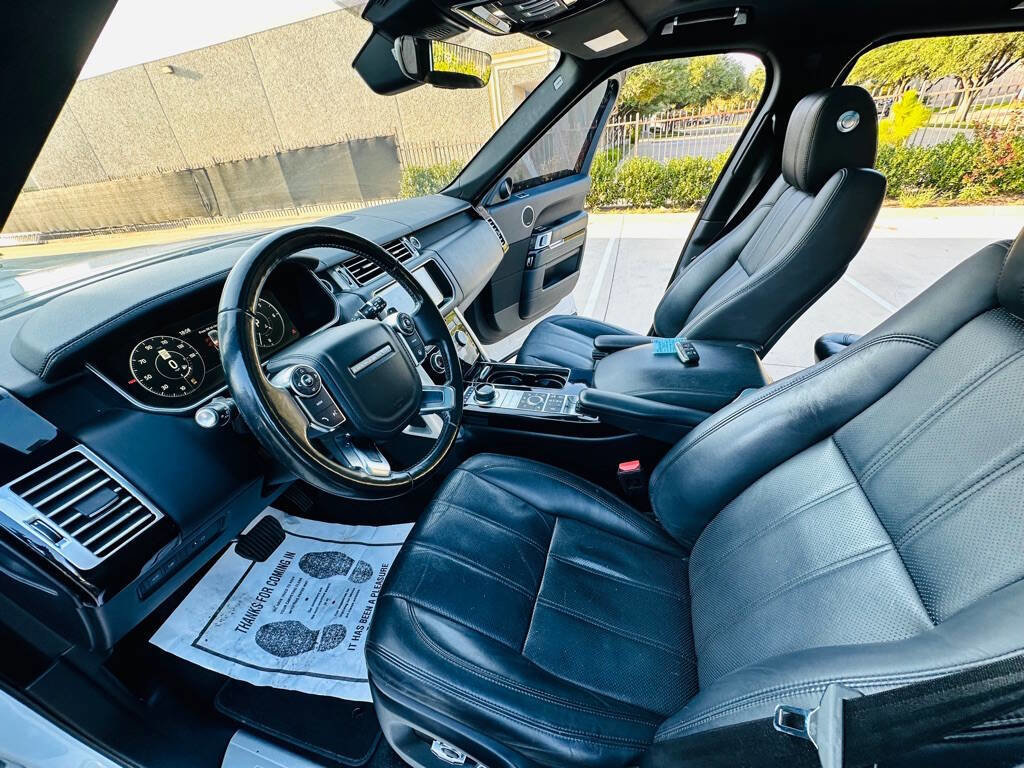 Used 2017 Land Rover Range Rover HSE image 13