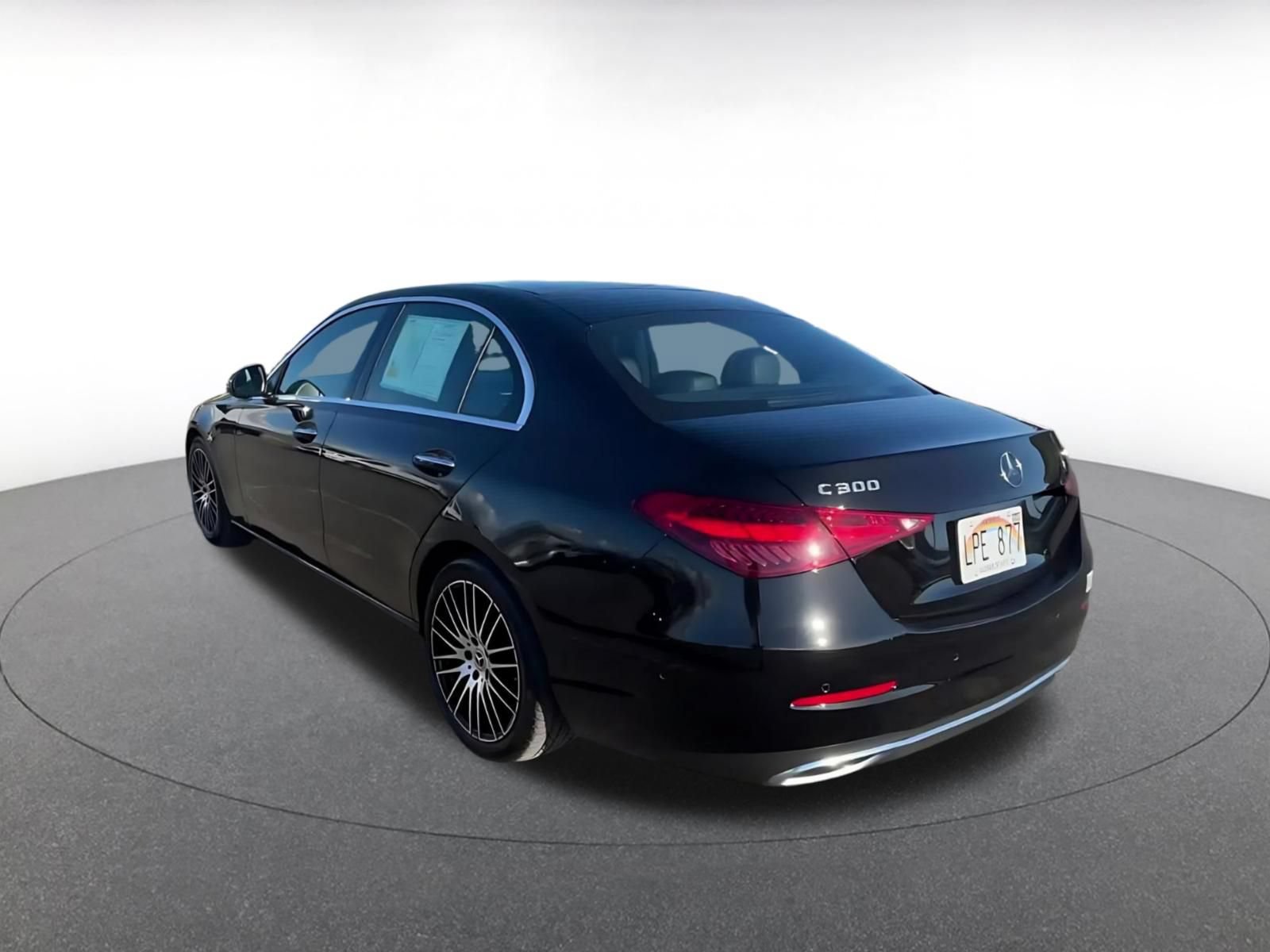Used 2024 Mercedes-Benz C 300 4MATIC Sedan image 11