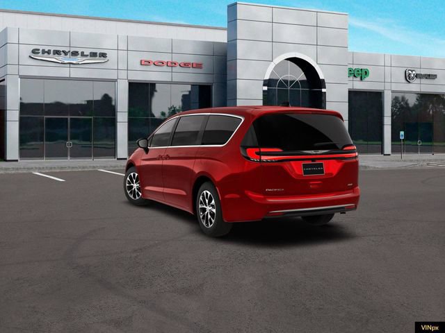 New 2026 Chrysler Pacifica Select AWD/4WD image 3