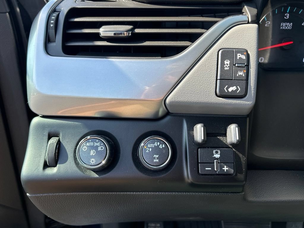 Used 2020 Chevrolet Tahoe LT AWD/4WD image 22