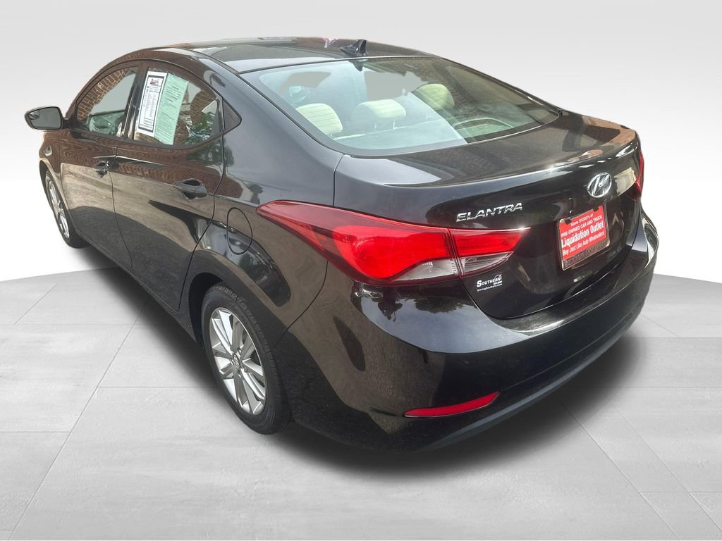 Used 2014 Hyundai Elantra SE w/ Option Group 02 FWD image 19