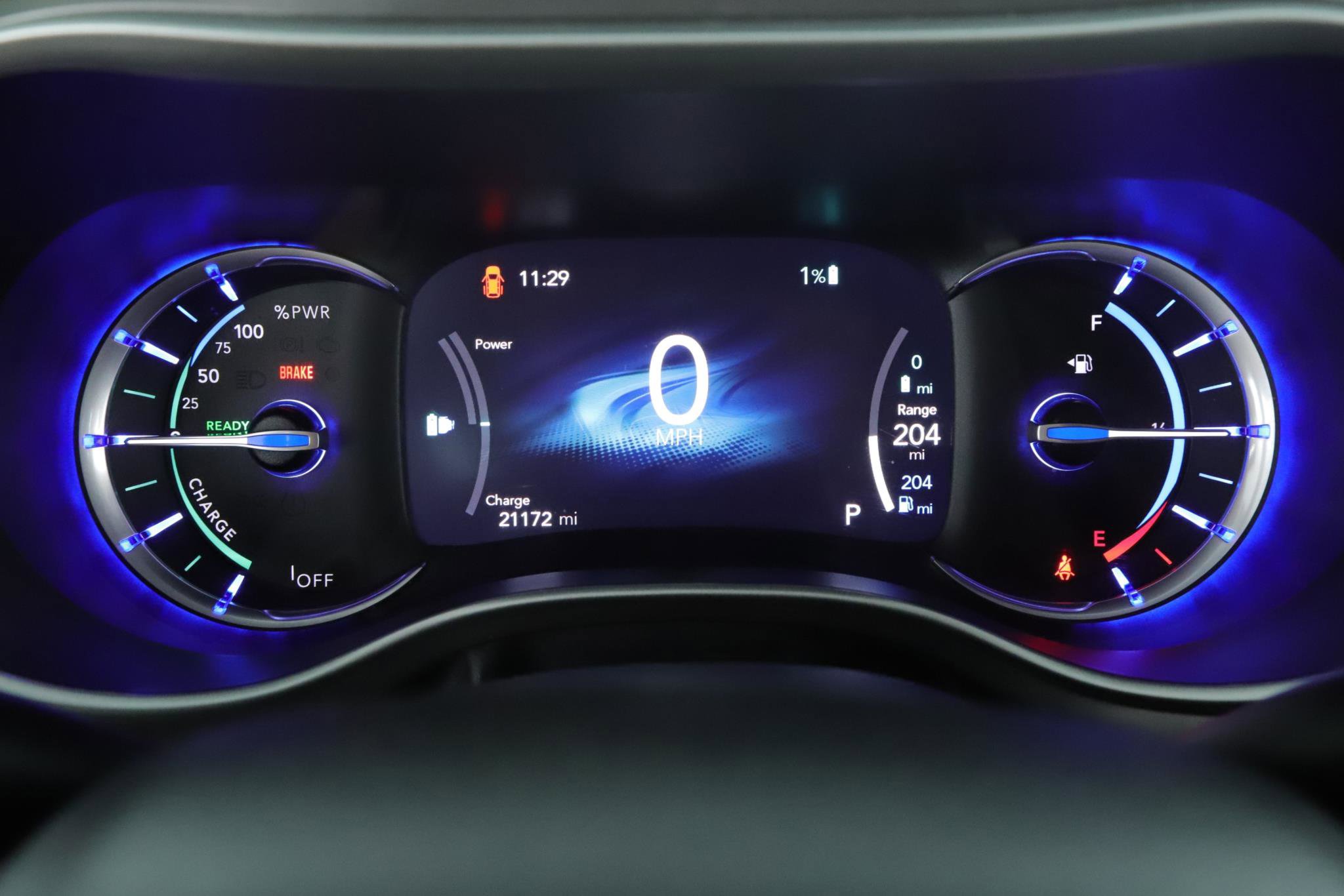Used 2022 Chrysler Pacifica Touring-L image 10