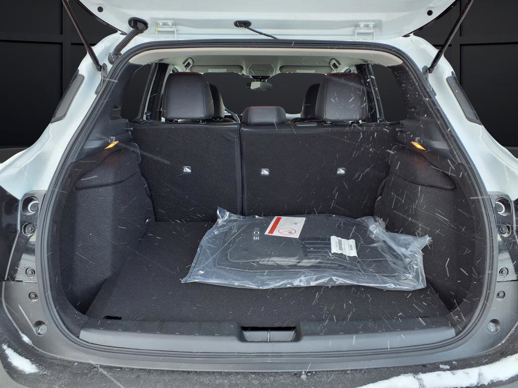 New 2026 Nissan Kicks SR w/ Cold Weather Package image 50