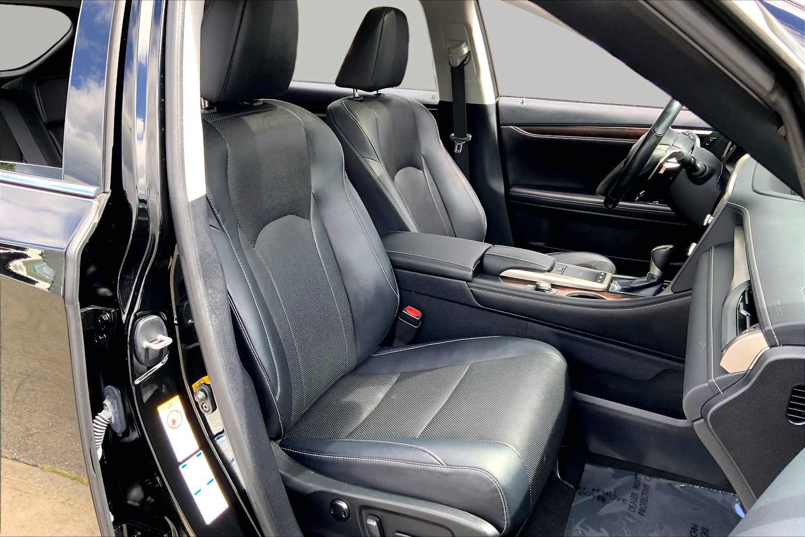 Used 2020 Lexus RX 350 AWD w/ Premium Package image 8