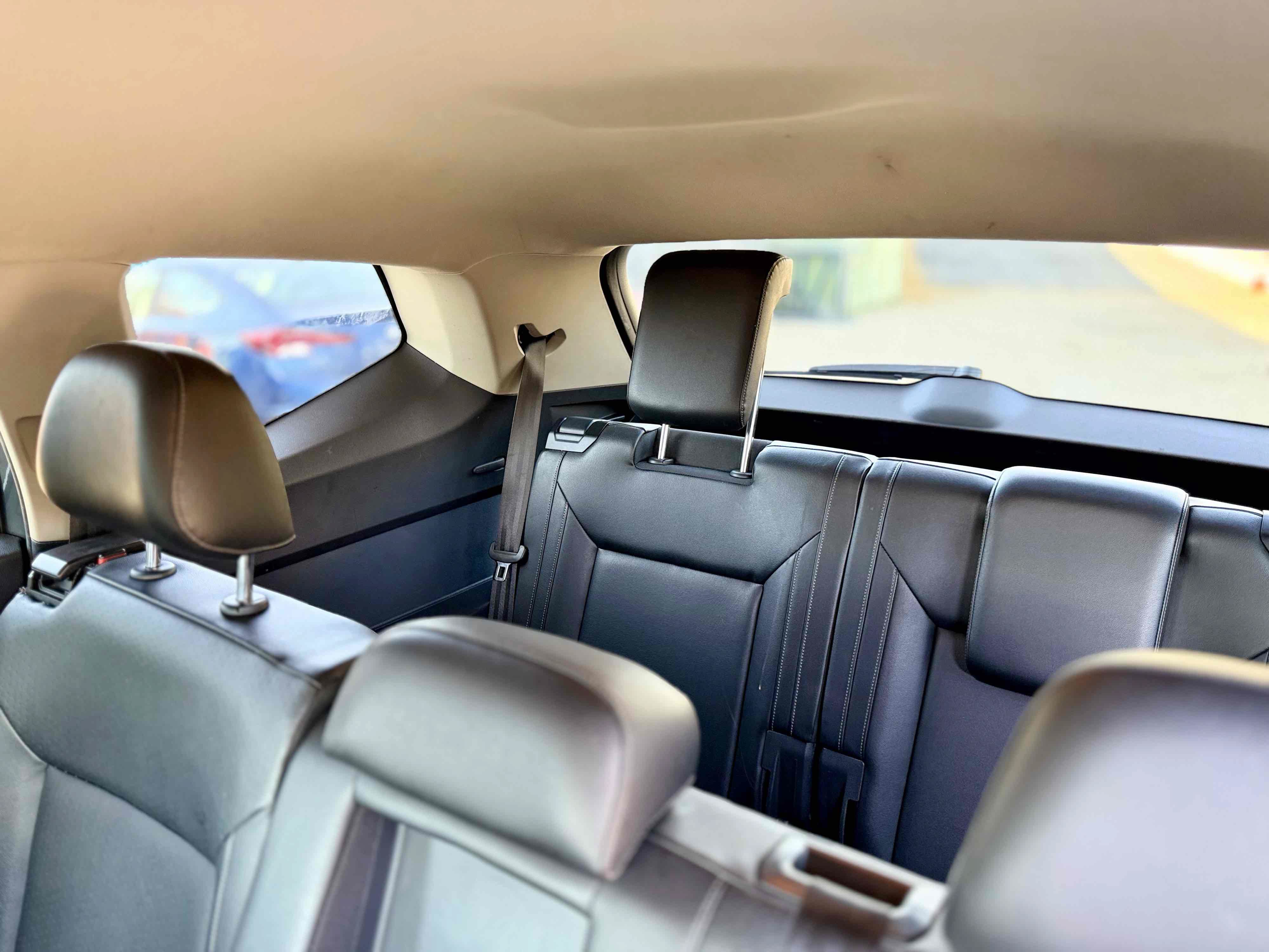 Used 2019 Volkswagen Atlas SE FWD image 18