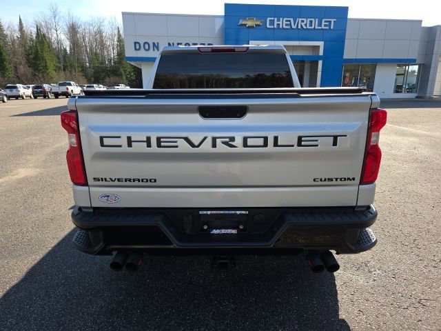 Used 2022 Chevrolet Silverado 1500 Custom Trail Boss w/ LPO, Dark Essentials Package image 23