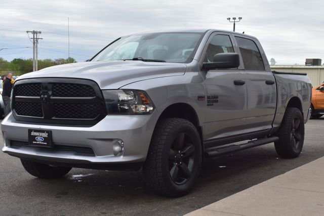Used 2019 RAM 1500 Express w/ Wheel & Sound Group AWD/4WD image 14