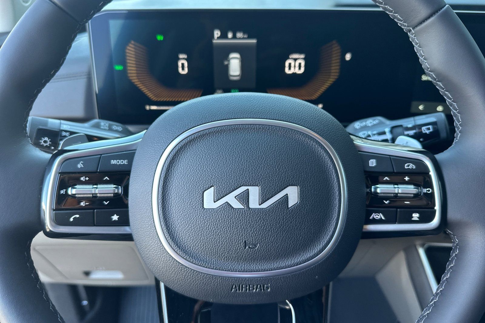 New 2026 Kia Carnival LXS image 24