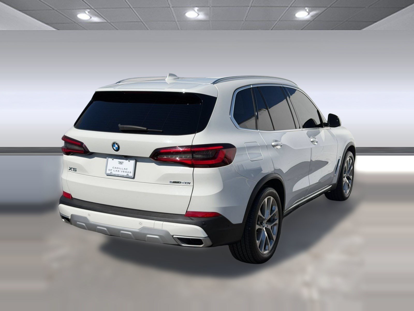 Used 2022 BMW X5 sDrive40i w/ Premium Package RWD image 8