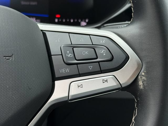 Certified 2024 Volkswagen Taos S FWD image 23