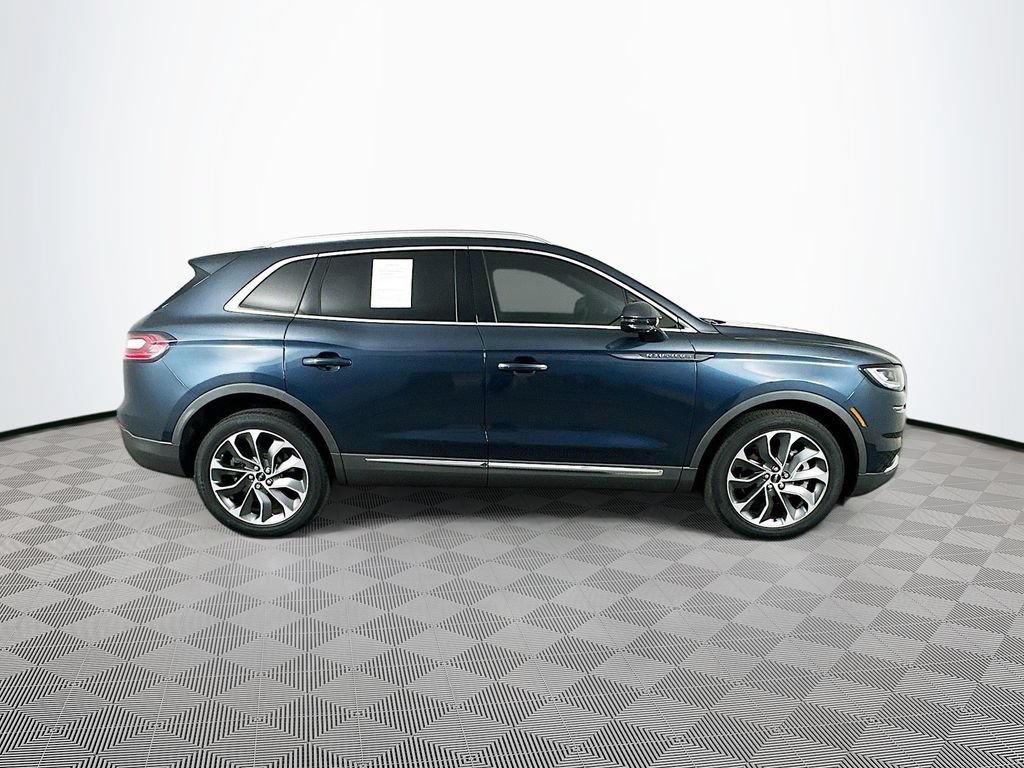 Used 2023 Lincoln Nautilus Reserve AWD/4WD image 10