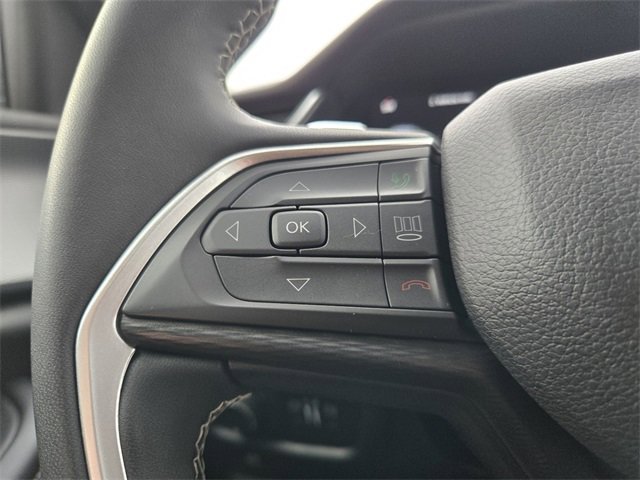 Used 2023 Jeep Grand Cherokee L Laredo image 20