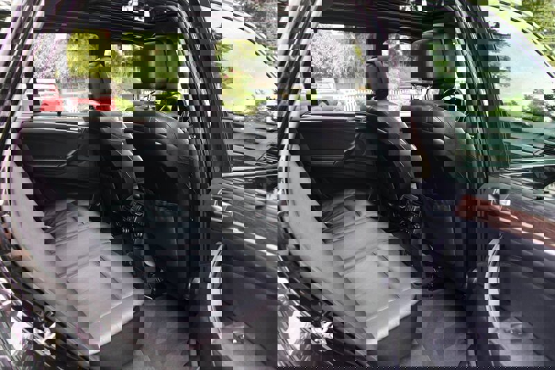 Used 2012 BMW X5 xDrive35i image 6