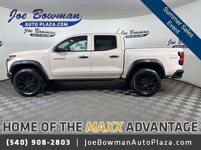 New 2026 Chevrolet Colorado Trail Boss AWD/4WD image 1