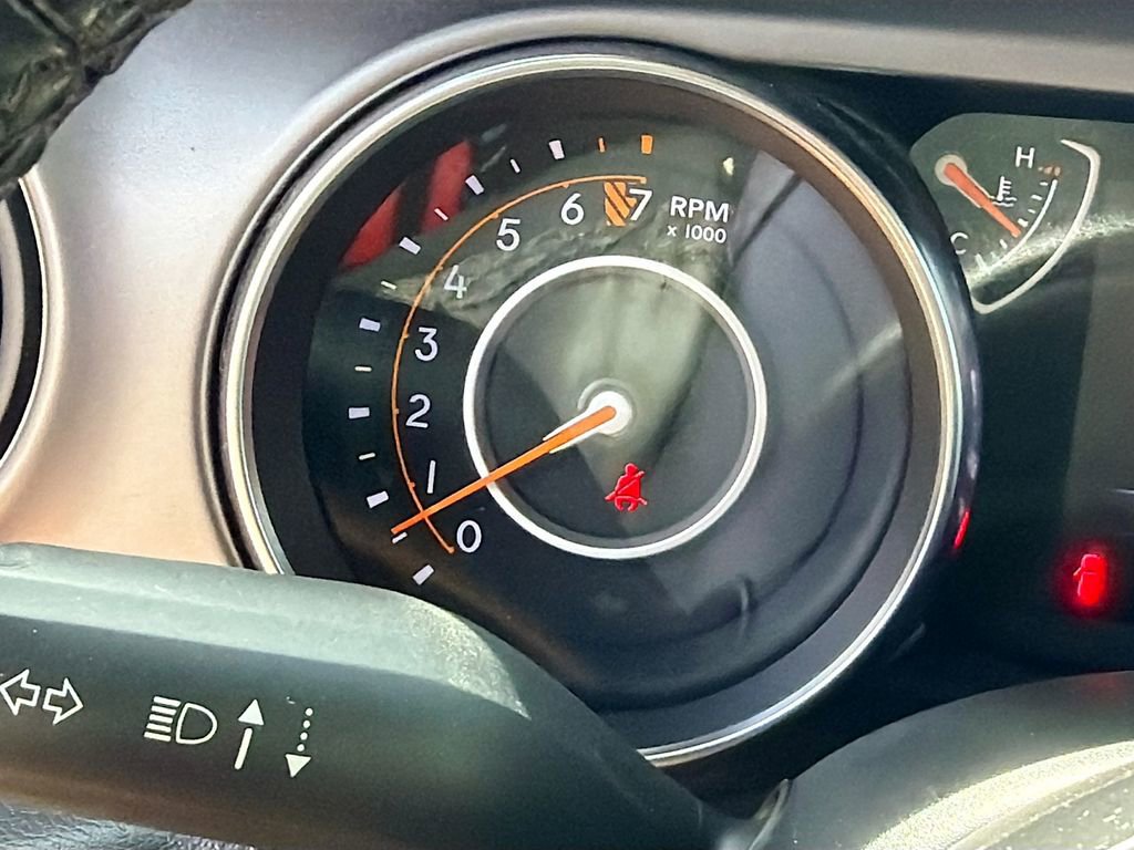 Used 2022 Jeep Wrangler Unlimited Sport image 34