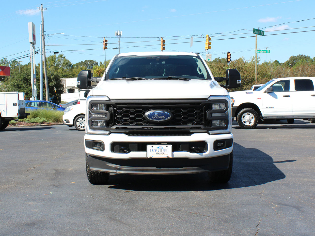 Used 2023 Ford F250 XL w/ STX Appearance Package image 7