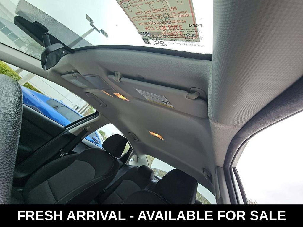 Used 2023 Kia Forte LXS image 11