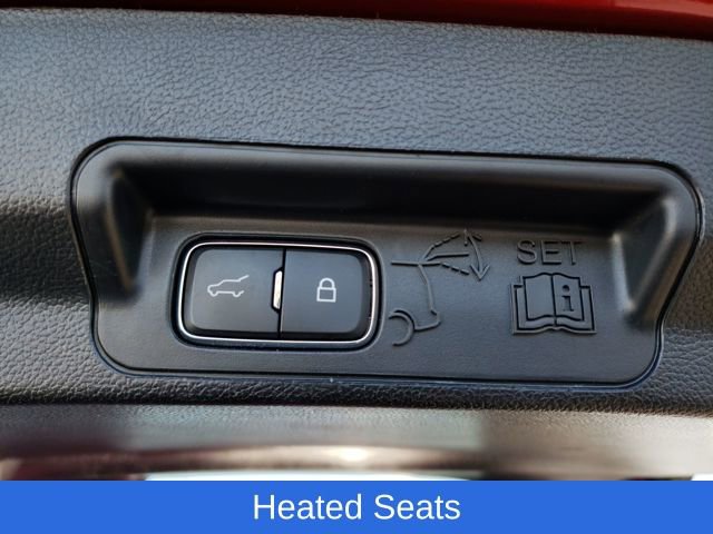 Used 2020 Ford Explorer Limited w/ Class III Trailer Tow Package image 9