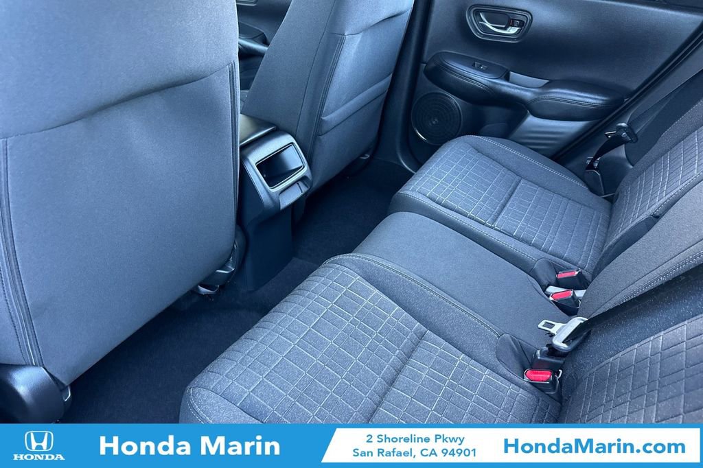 Certified 2025 Honda HR-V LX image 16