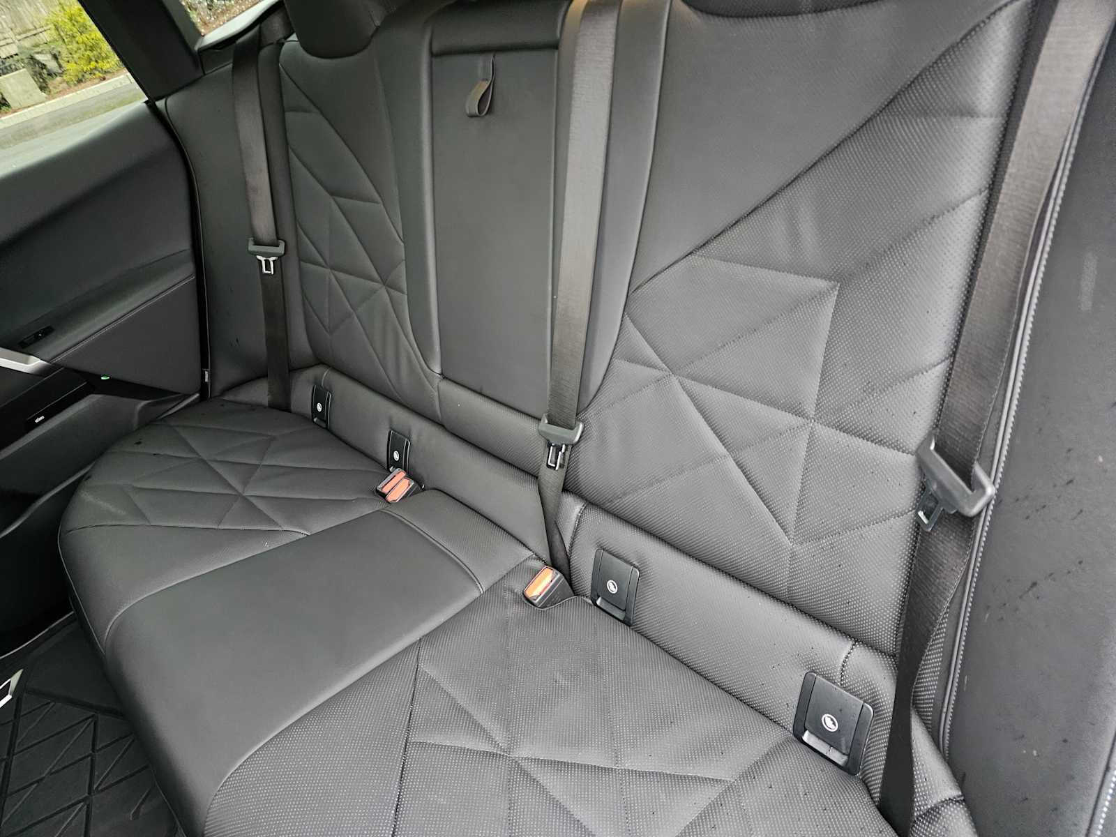 Used 2025 BMW iX xDrive50 w/ Sport Package image 17