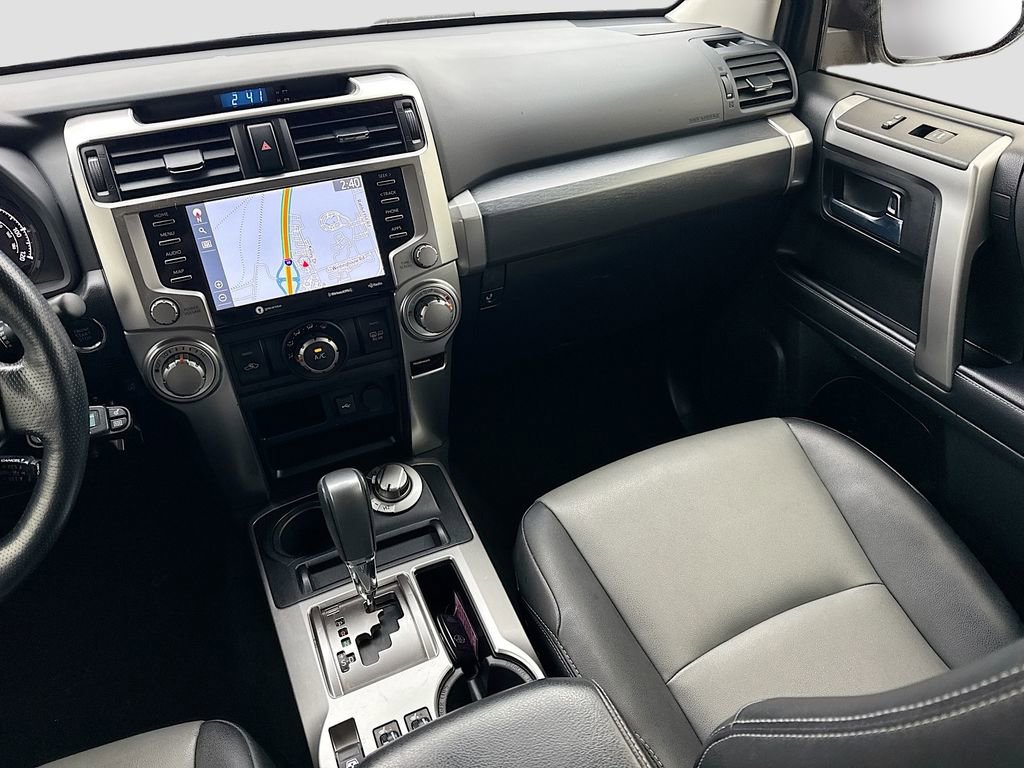Used 2023 Toyota 4Runner SR5 Premium image 30