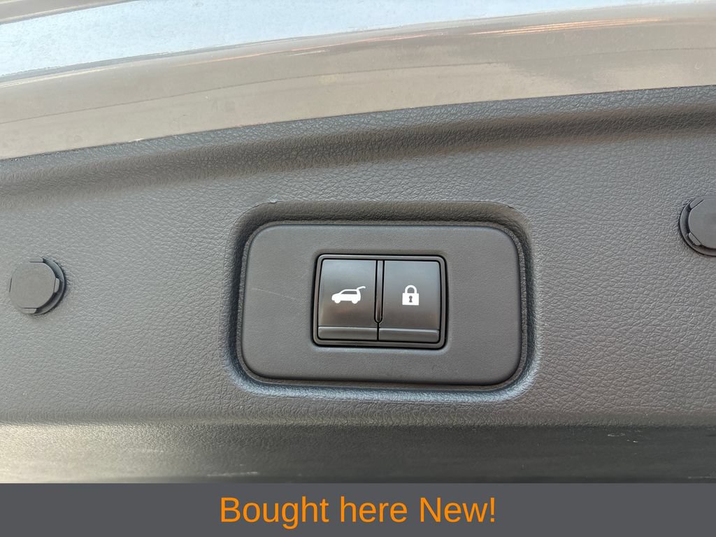 Used 2023 Nissan Pathfinder SL w/ SL Premium Package AWD/4WD image 21