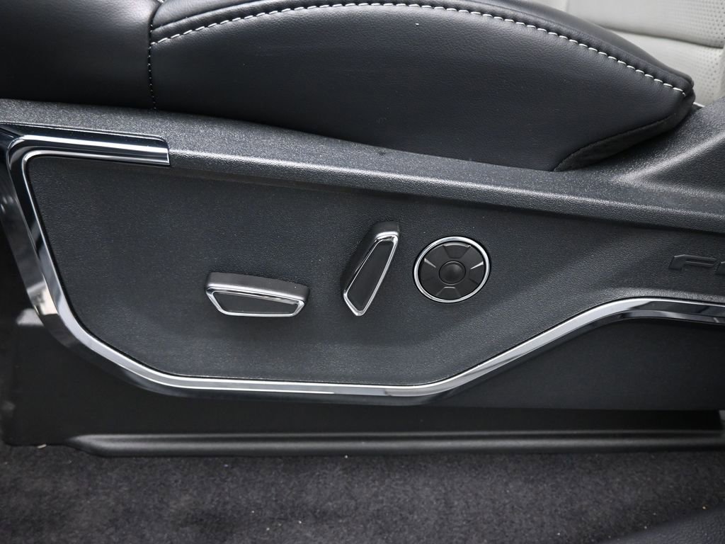 New 2025 Ford F150 Lightning Platinum w/ Dark Elements Package image 10