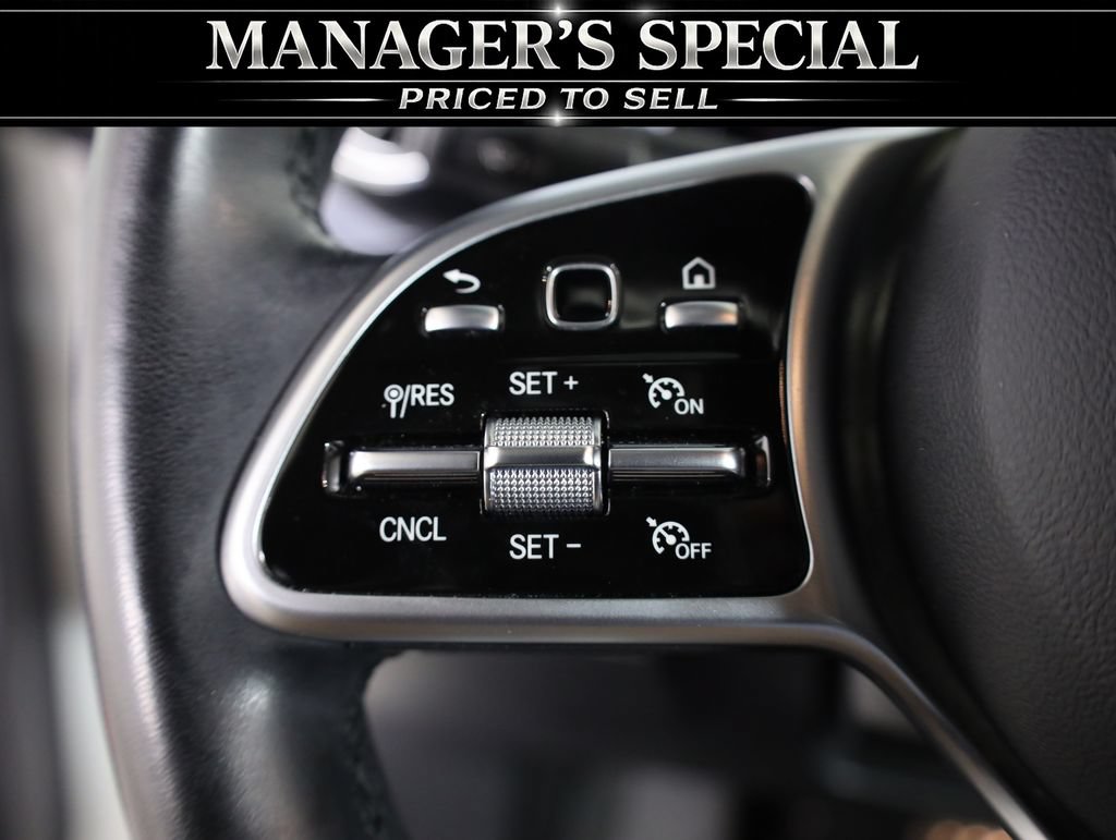 Used 2022 Mercedes-Benz CLA 250 4MATIC image 11
