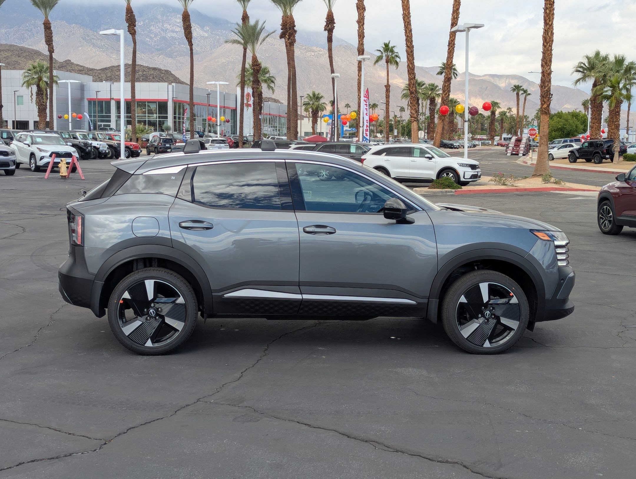 New 2026 Nissan Kicks SR image 5