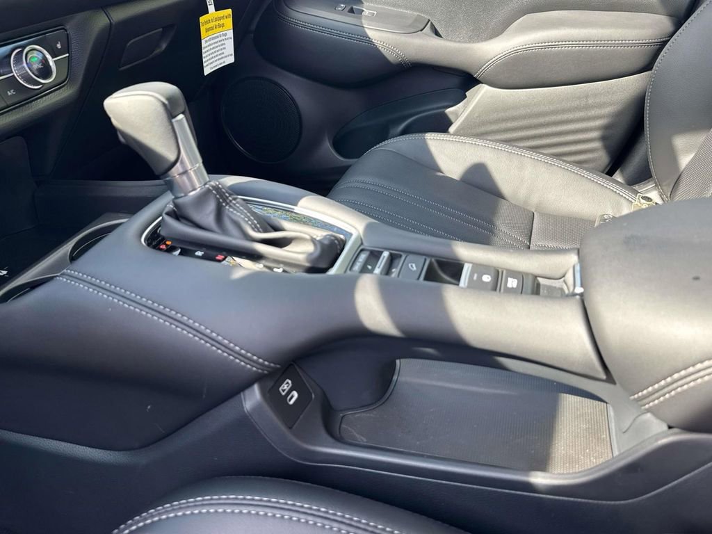 Certified 2026 Honda HR-V EX-L image 9