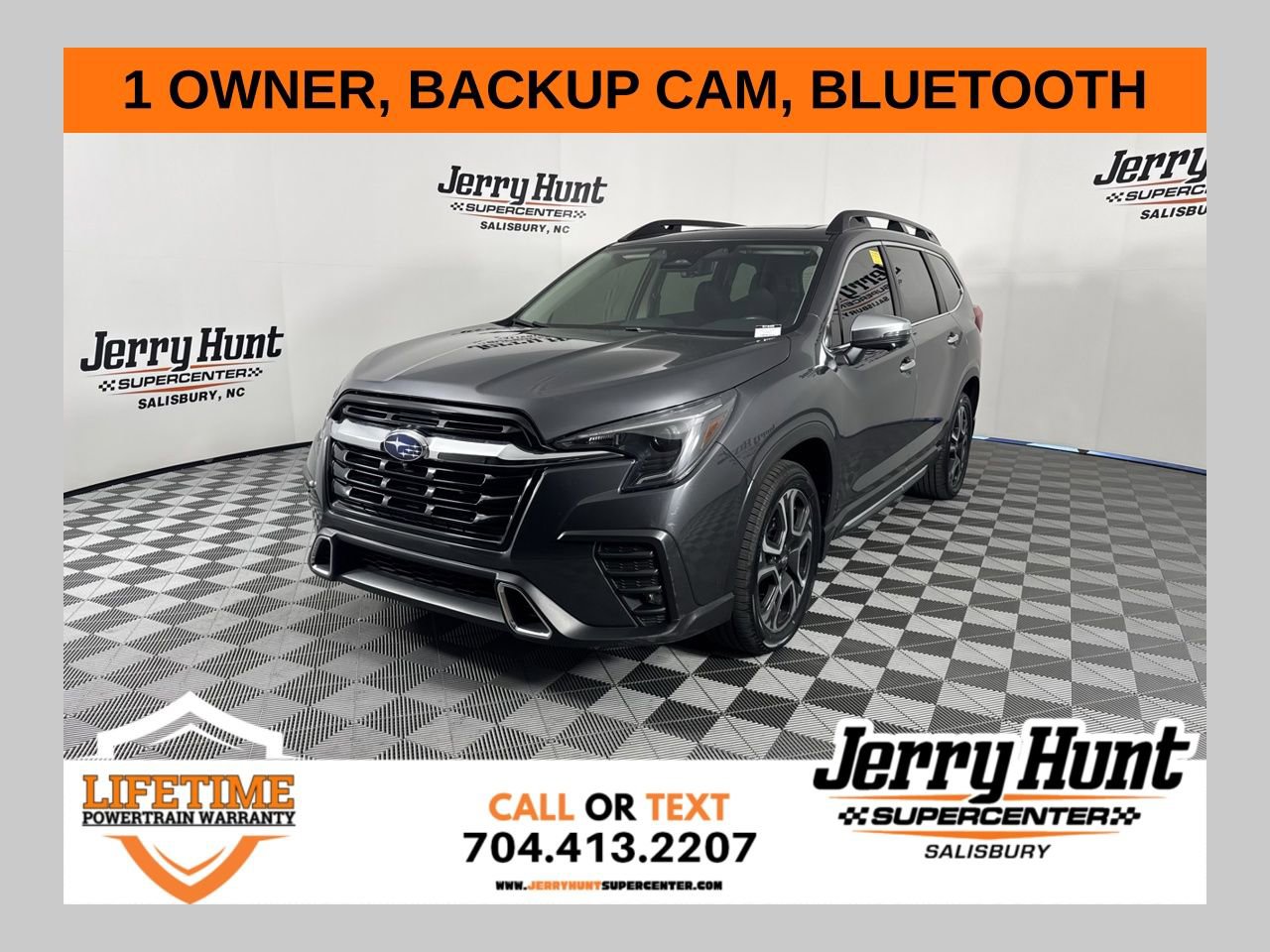 Used 2023 Subaru Ascent Touring image 1